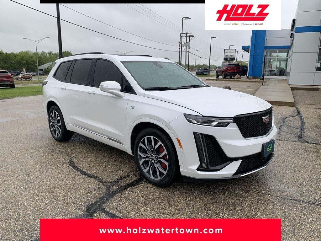 used 2024 Cadillac XT6 car, priced at $45,170