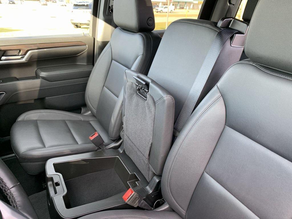 used 2025 GMC Sierra 1500 car, priced at $46,757