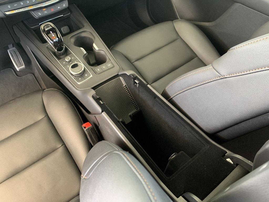 used 2023 Cadillac XT4 car, priced at $29,999