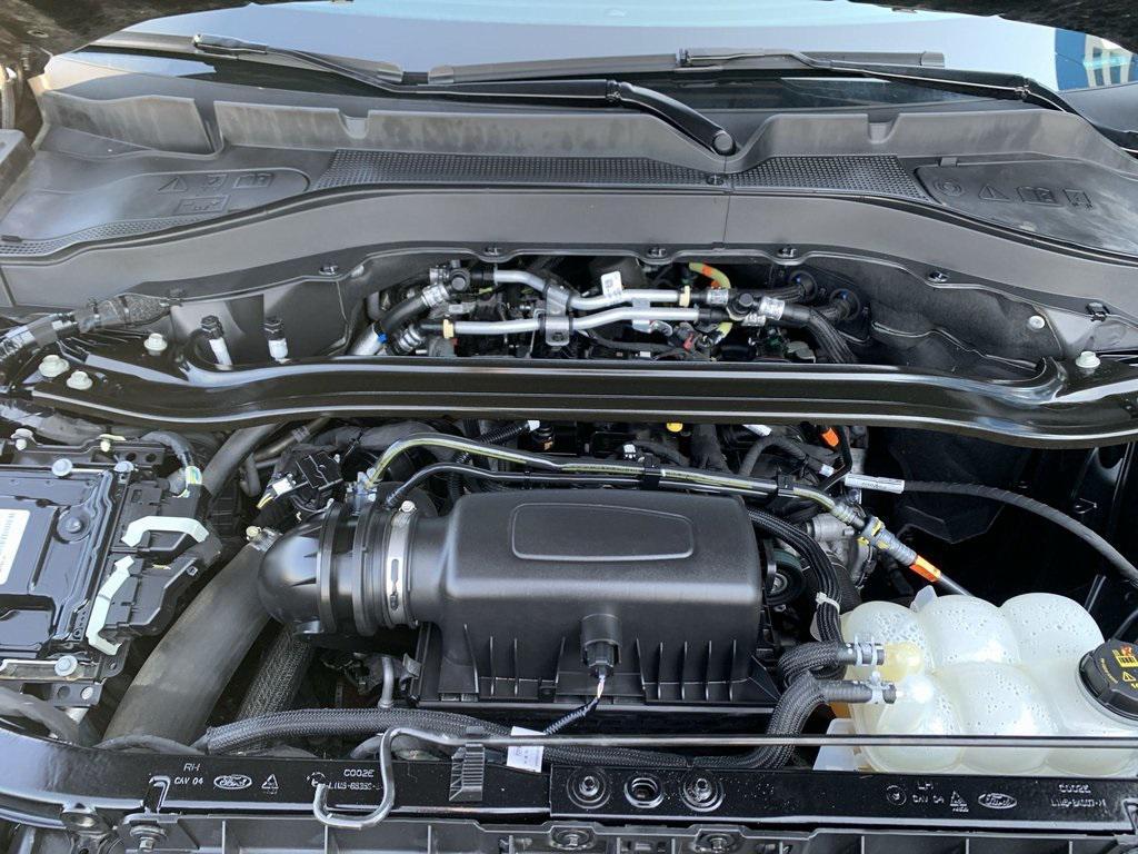used 2022 Ford Explorer car, priced at $33,683
