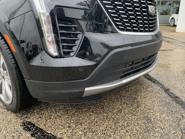 used 2023 Cadillac XT4 car, priced at $30,563