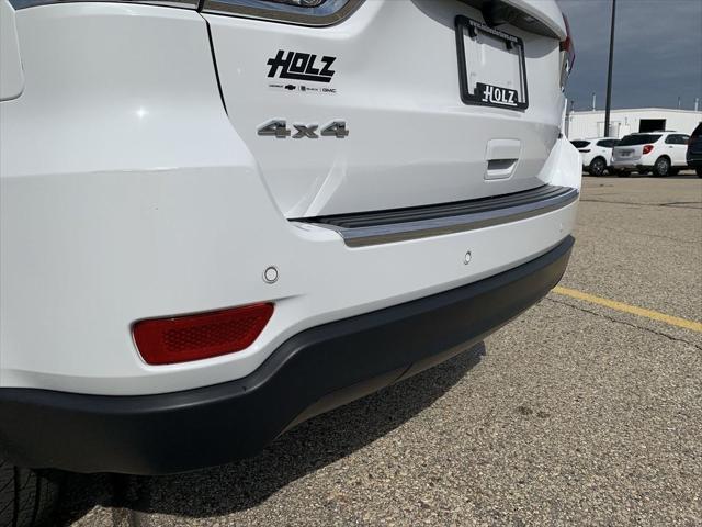 used 2020 Jeep Grand Cherokee car, priced at $21,456