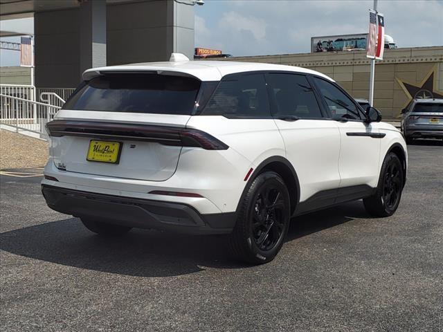 new 2024 Lincoln Nautilus car, priced at $58,035