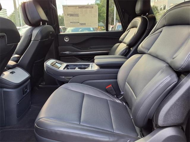 new 2025 Lincoln Navigator L car, priced at $108,648