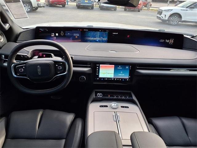 new 2025 Lincoln Navigator L car, priced at $108,648