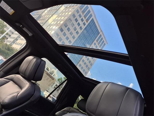 new 2025 Lincoln Navigator L car, priced at $108,648