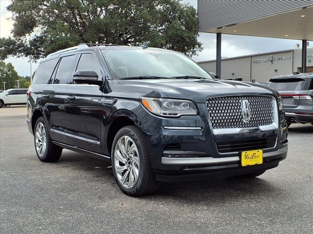 new 2024 Lincoln Navigator car, priced at $83,054