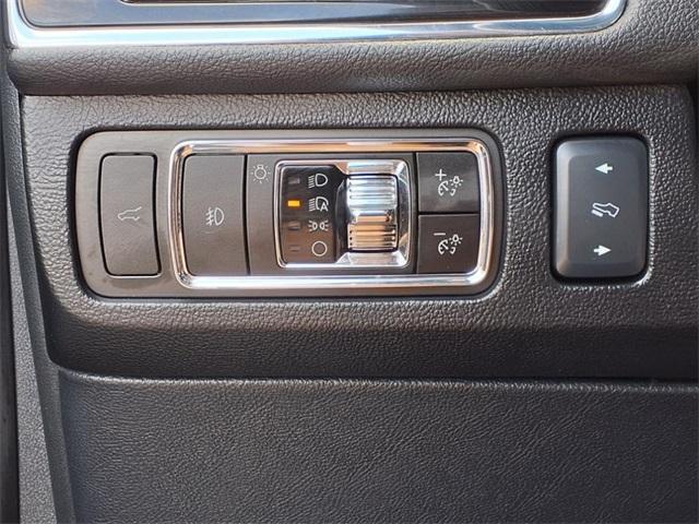used 2023 Lincoln Navigator car, priced at $72,691