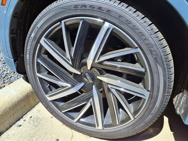 new 2025 Lincoln Aviator car, priced at $92,125