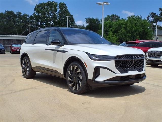 new 2025 Lincoln Nautilus car, priced at $61,229