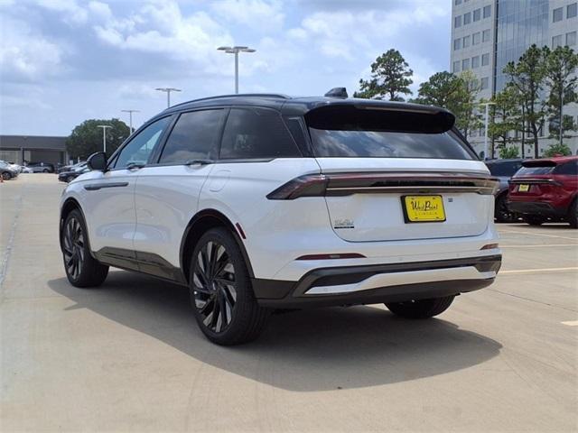 new 2025 Lincoln Nautilus car, priced at $61,229