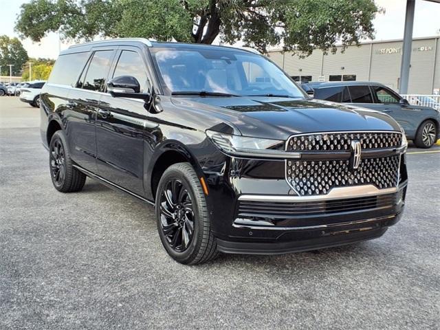 new 2025 Lincoln Navigator L car, priced at $105,180