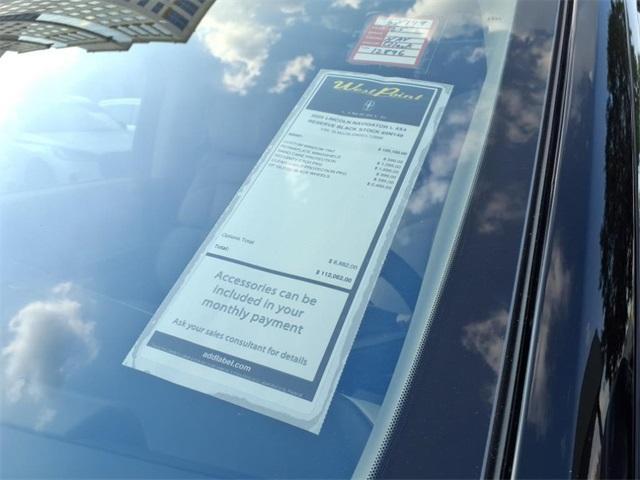 new 2025 Lincoln Navigator L car, priced at $105,180