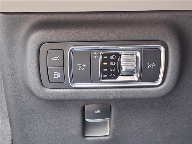 new 2025 Lincoln Nautilus car, priced at $61,877