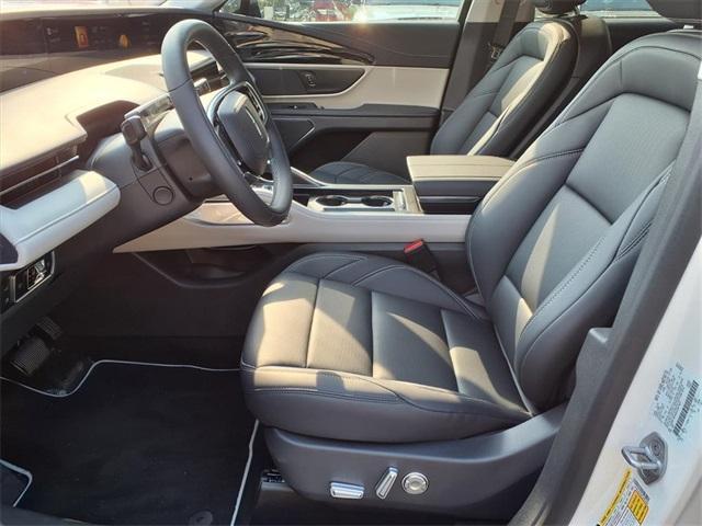 new 2025 Lincoln Nautilus car, priced at $55,954