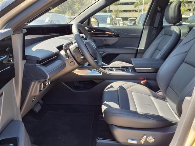 new 2025 Lincoln Nautilus car, priced at $56,796