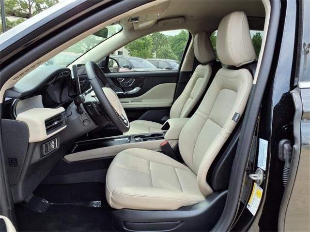 new 2025 Lincoln Corsair car, priced at $40,995