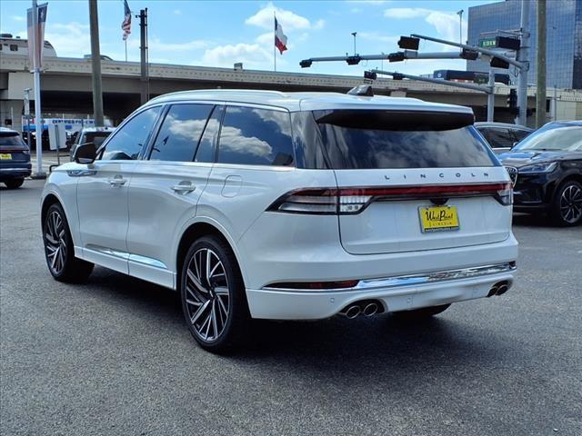 new 2025 Lincoln Aviator car, priced at $92,125