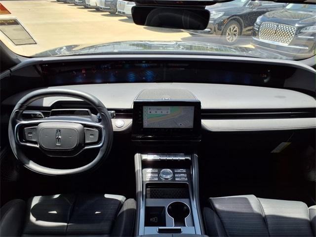 new 2025 Lincoln Nautilus car, priced at $61,163