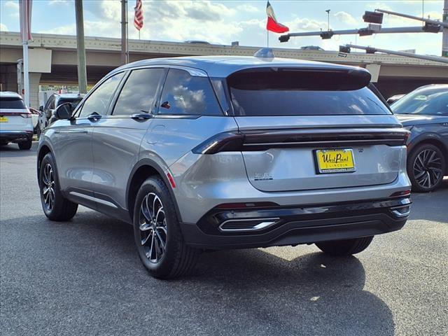 new 2025 Lincoln Nautilus car, priced at $53,030