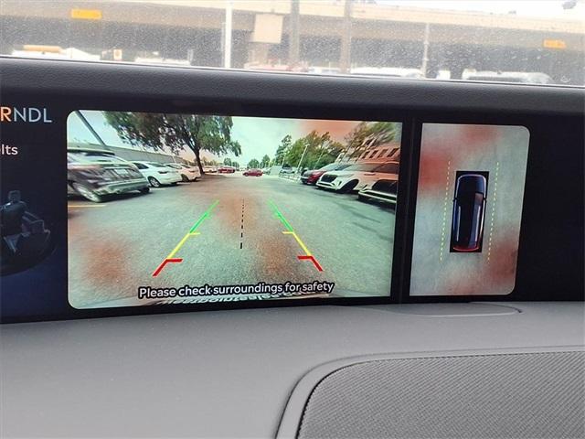 new 2025 Lincoln Nautilus car, priced at $63,216