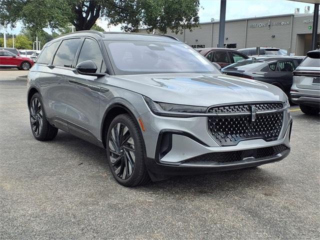 new 2025 Lincoln Nautilus car, priced at $63,216