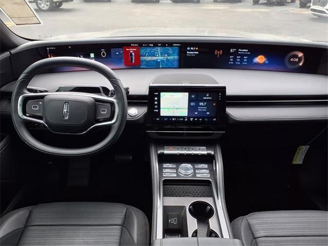 new 2025 Lincoln Nautilus car, priced at $63,216