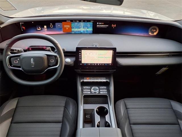 new 2025 Lincoln Nautilus car, priced at $59,549