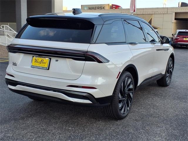 new 2025 Lincoln Nautilus car, priced at $59,549