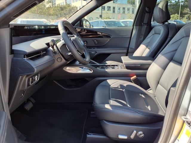 new 2025 Lincoln Nautilus car, priced at $55,326