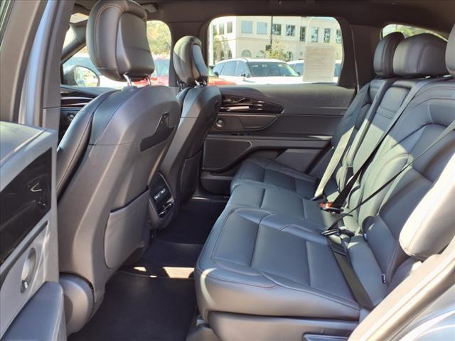 new 2025 Lincoln Nautilus car, priced at $55,326