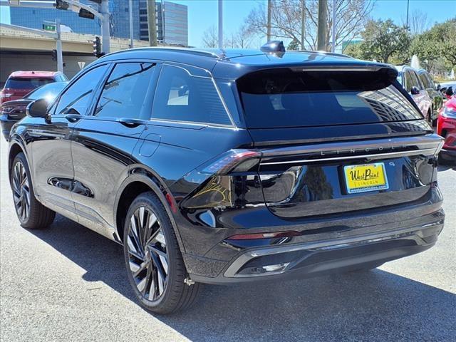 new 2025 Lincoln Nautilus car, priced at $64,343