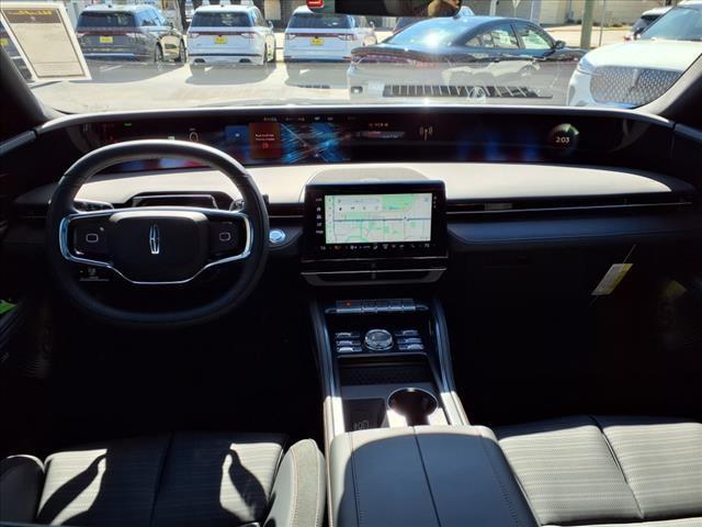 new 2025 Lincoln Nautilus car, priced at $64,343
