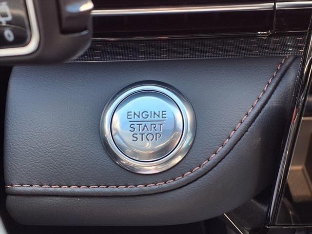 new 2025 Lincoln Nautilus car, priced at $64,343