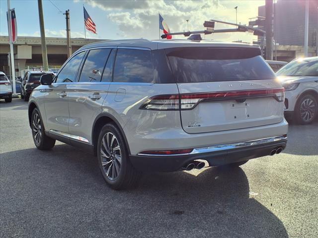 new 2025 Lincoln Aviator car, priced at $62,424