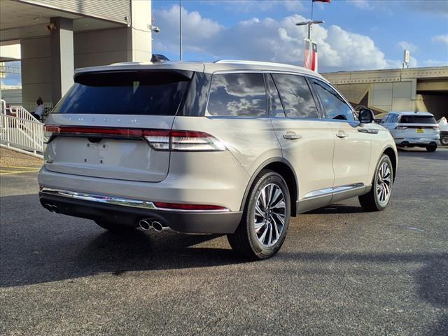 new 2025 Lincoln Aviator car, priced at $62,424