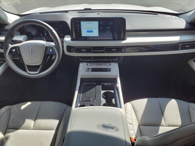 new 2025 Lincoln Aviator car, priced at $71,625