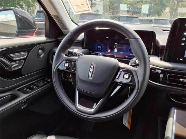new 2025 Lincoln Aviator car, priced at $67,624