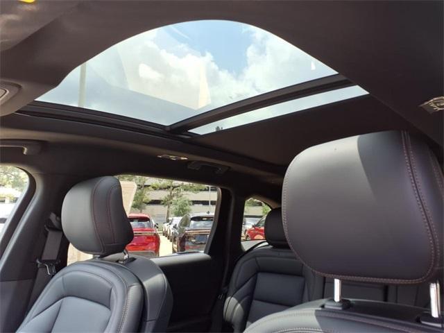 new 2025 Lincoln Nautilus car, priced at $57,423