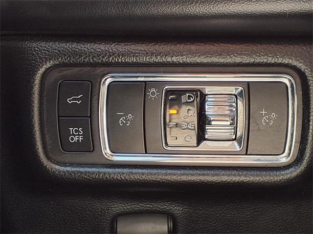 used 2021 Lincoln Nautilus car, priced at $27,691