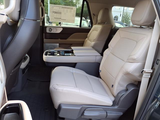 new 2024 Lincoln Navigator L car, priced at $102,996