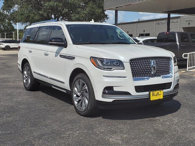 new 2024 Lincoln Navigator car, priced at $82,819