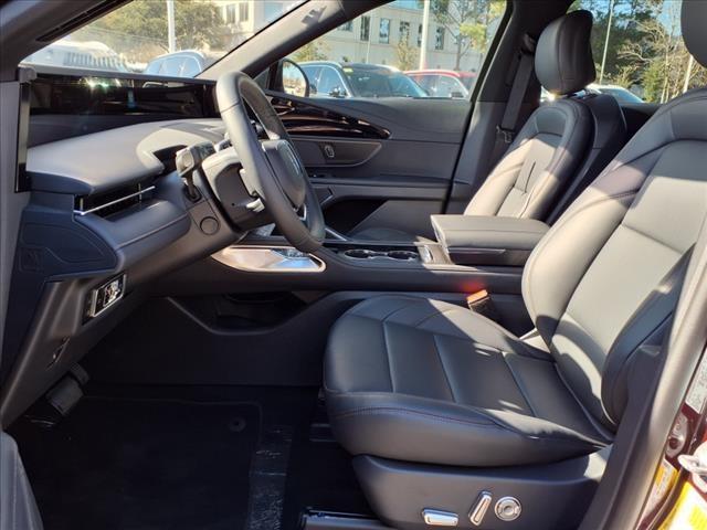 new 2025 Lincoln Nautilus car, priced at $53,616