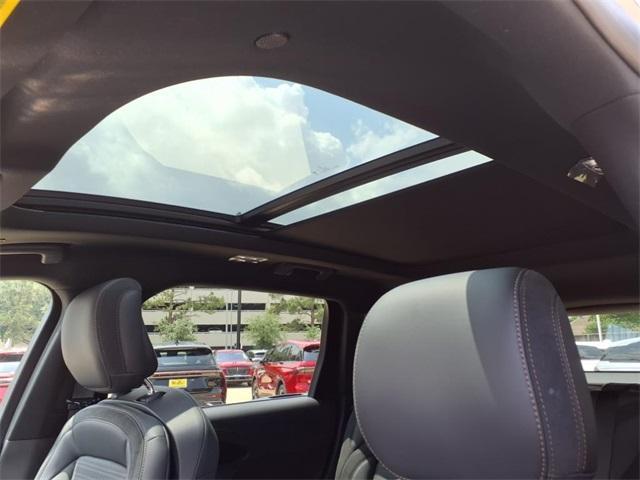 new 2025 Lincoln Nautilus car, priced at $61,229