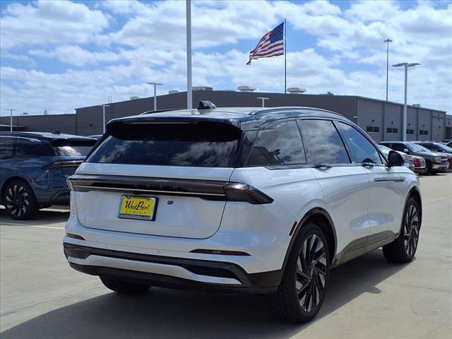 new 2025 Lincoln Nautilus car, priced at $64,757