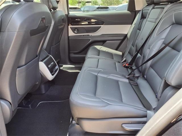 new 2025 Lincoln Nautilus car, priced at $54,273