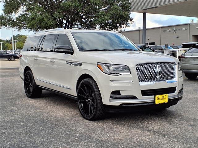 new 2024 Lincoln Navigator L car, priced at $102,643