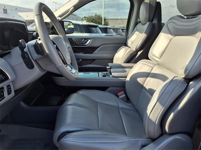 used 2019 Lincoln Navigator L car, priced at $36,391