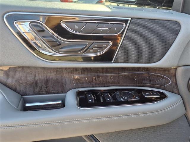 used 2019 Lincoln Navigator L car, priced at $36,391