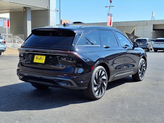 new 2024 Lincoln Nautilus car, priced at $63,220